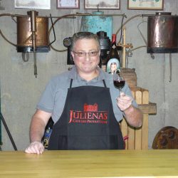 Gilles JUILLARD vigneron coopérateur à Crêches sur Saône